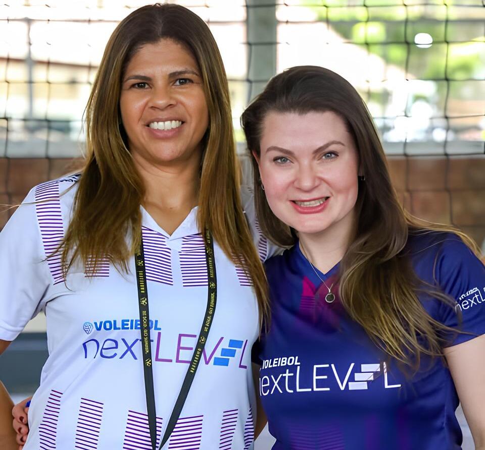 Dani Leal e Ju Jost — Professoras da Next Level